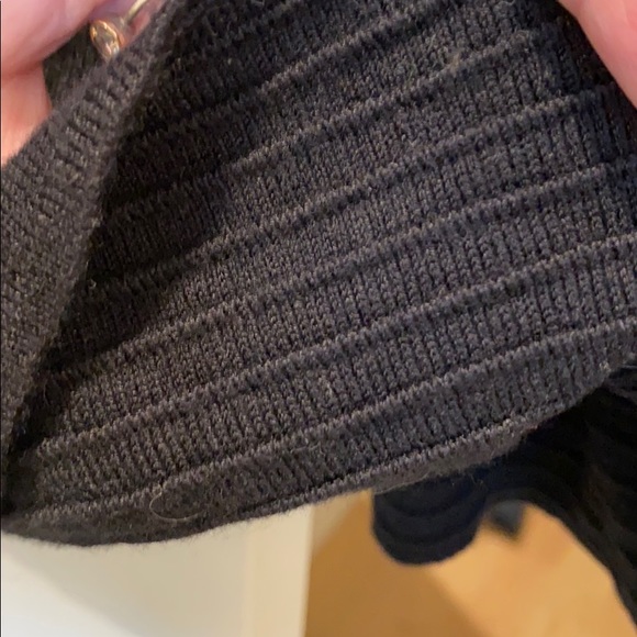 Maternity sweater with flare bottom - Picture 2 of 2